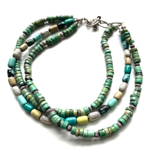 Jewelry - Multi-strand authenticate delicate turquoise silver beaded bracelet toggle clasp